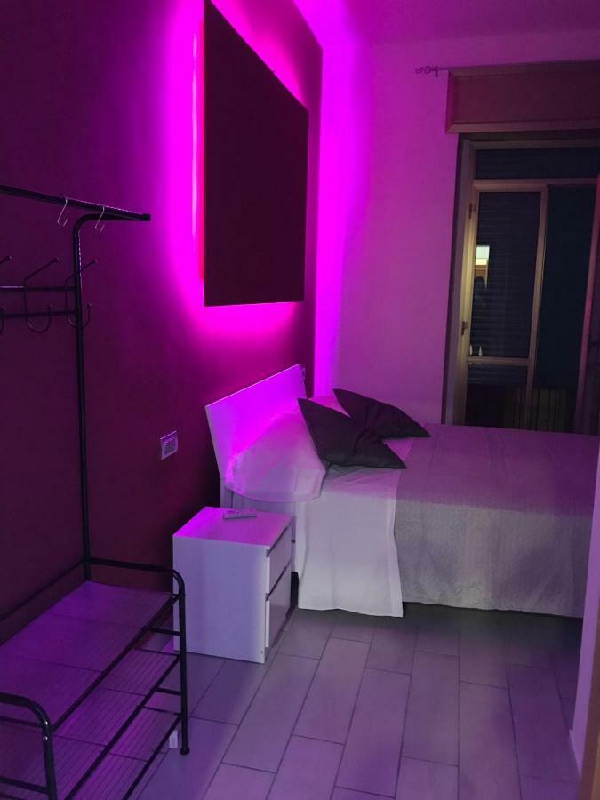 Fc Relais Bed and Breakfast Napoli Eksteriør billede