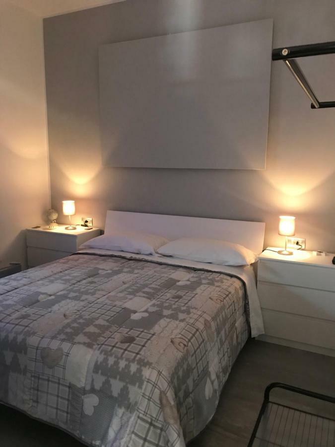Fc Relais Bed and Breakfast Napoli Eksteriør billede