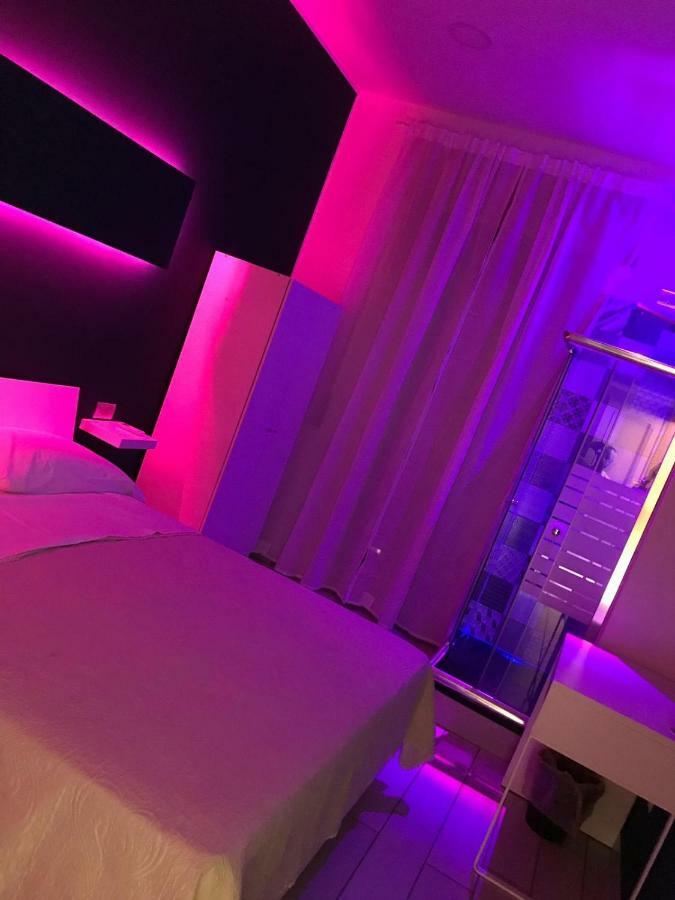 Fc Relais Bed and Breakfast Napoli Eksteriør billede