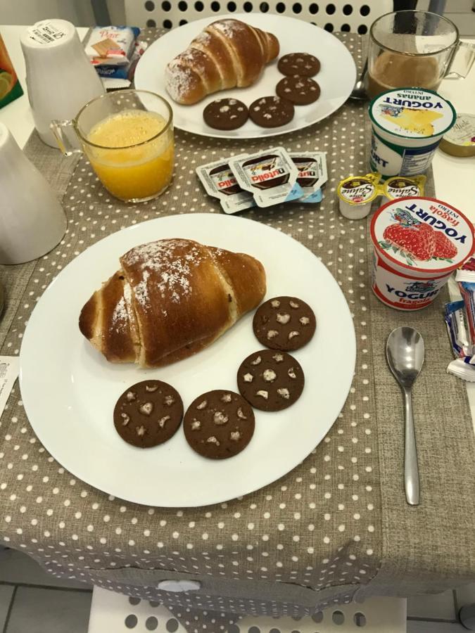 Fc Relais Bed and Breakfast Napoli Eksteriør billede